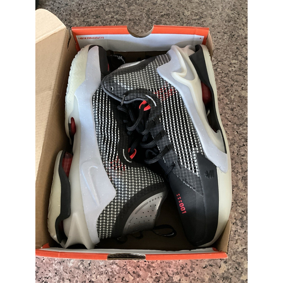 Size 12- Nike Air Zoom GT Jump Black Red main image 8